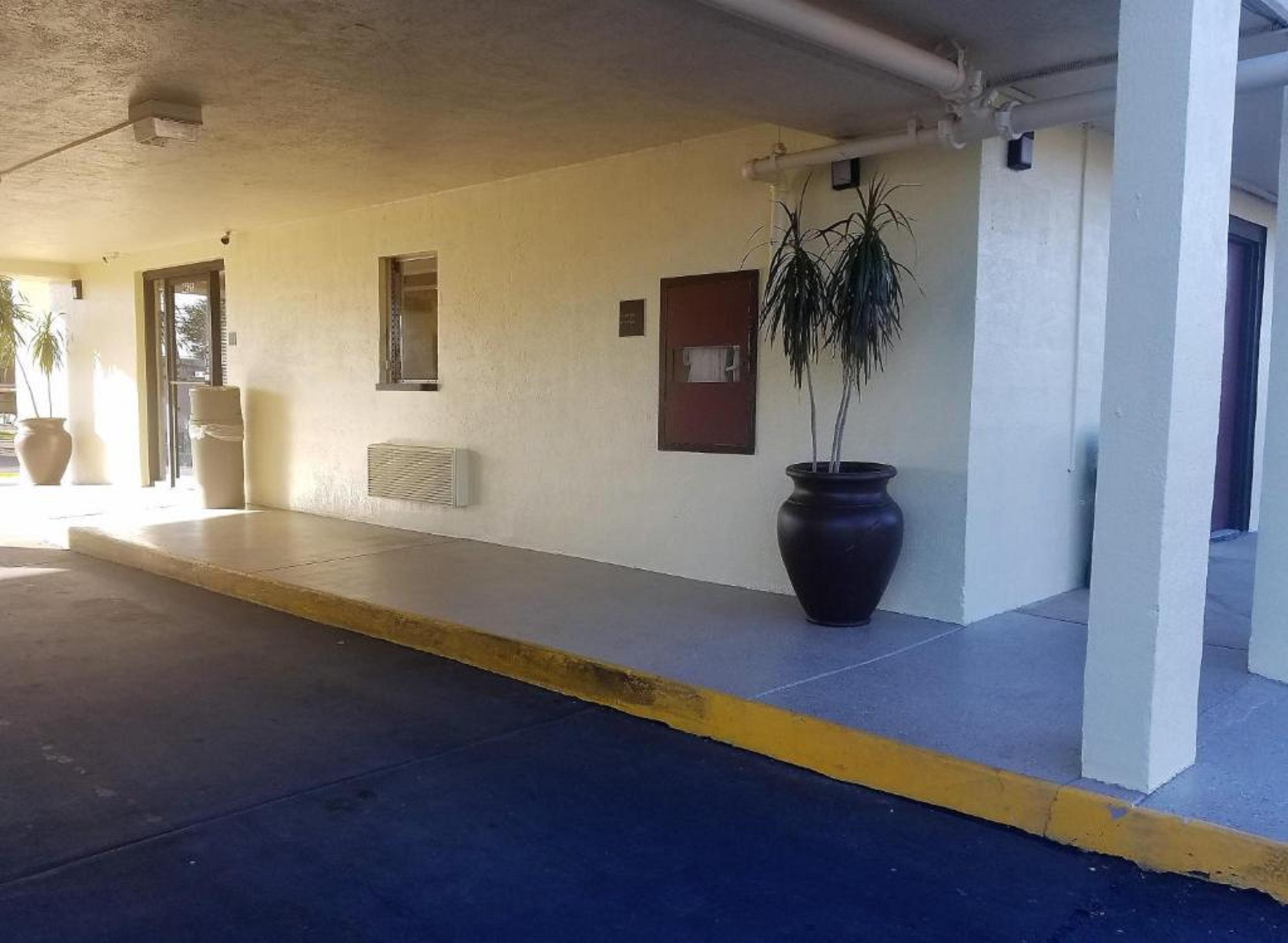 Red Roof Inn San Antonio Northeast - Rittiman Rd Exterior foto